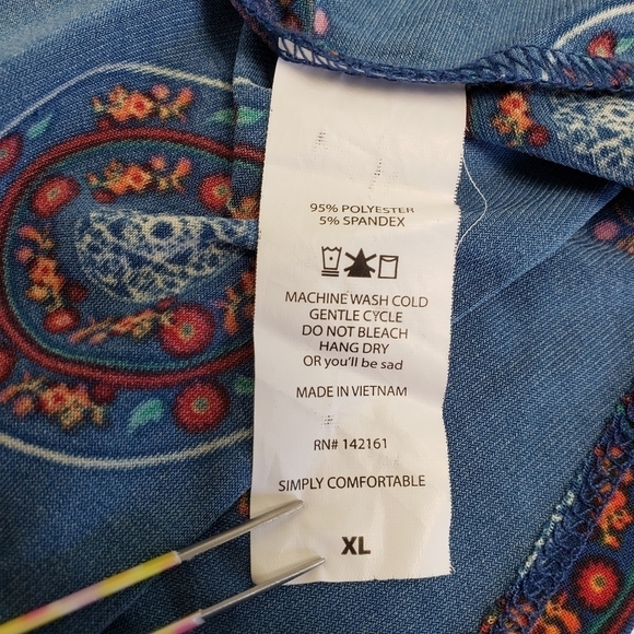 Lularoe Floral Circles Blue Womens Top Size XL - Picture 5 of 5